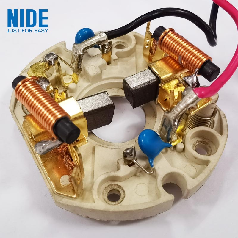 Көмүртектин щеткаларынын артыкчылыктары